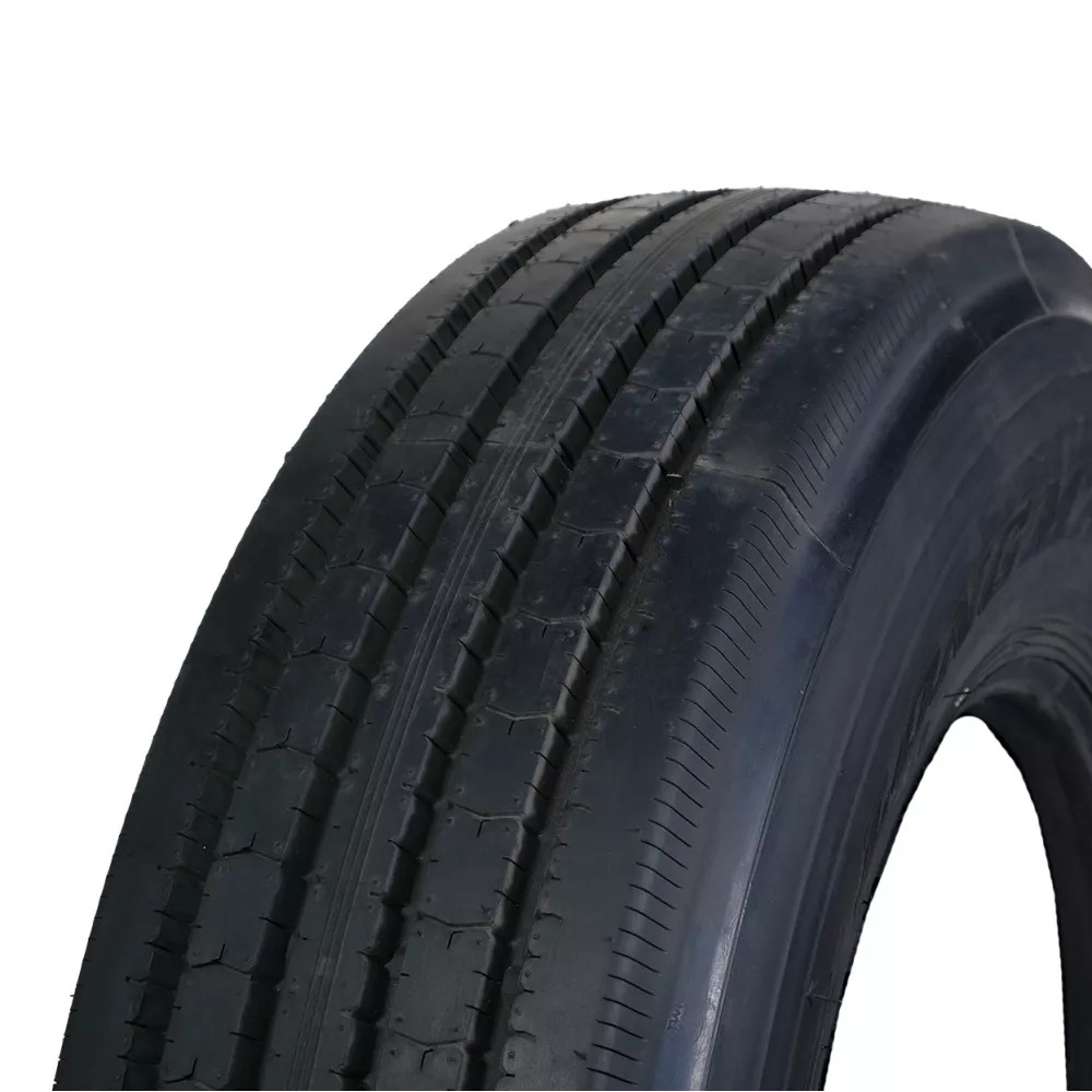 Грузовая шина 295/80 R22,5 Long March LM-216 18PR в Североуральске