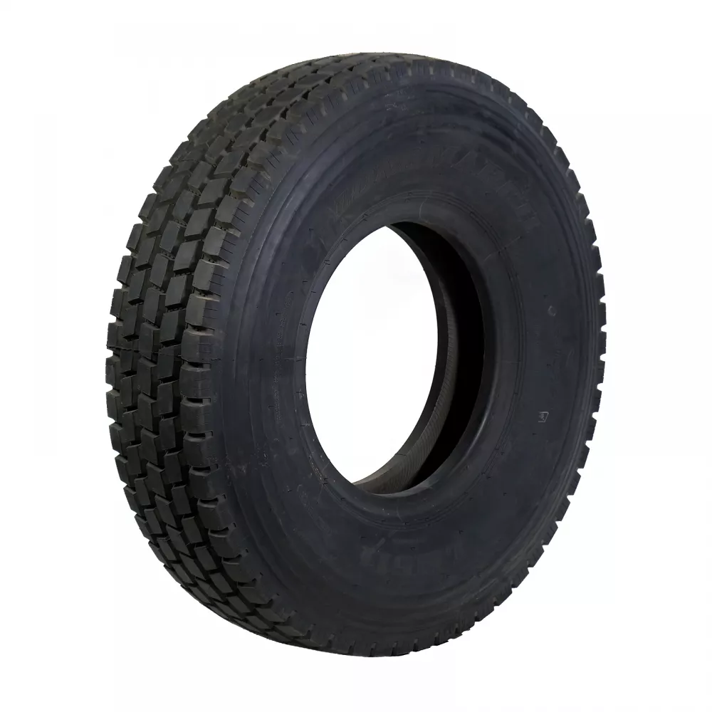  Грузовая шина Blackhawk BAR26 235/75 R17,5 143/141J, Рулевая ось  в Североуральске