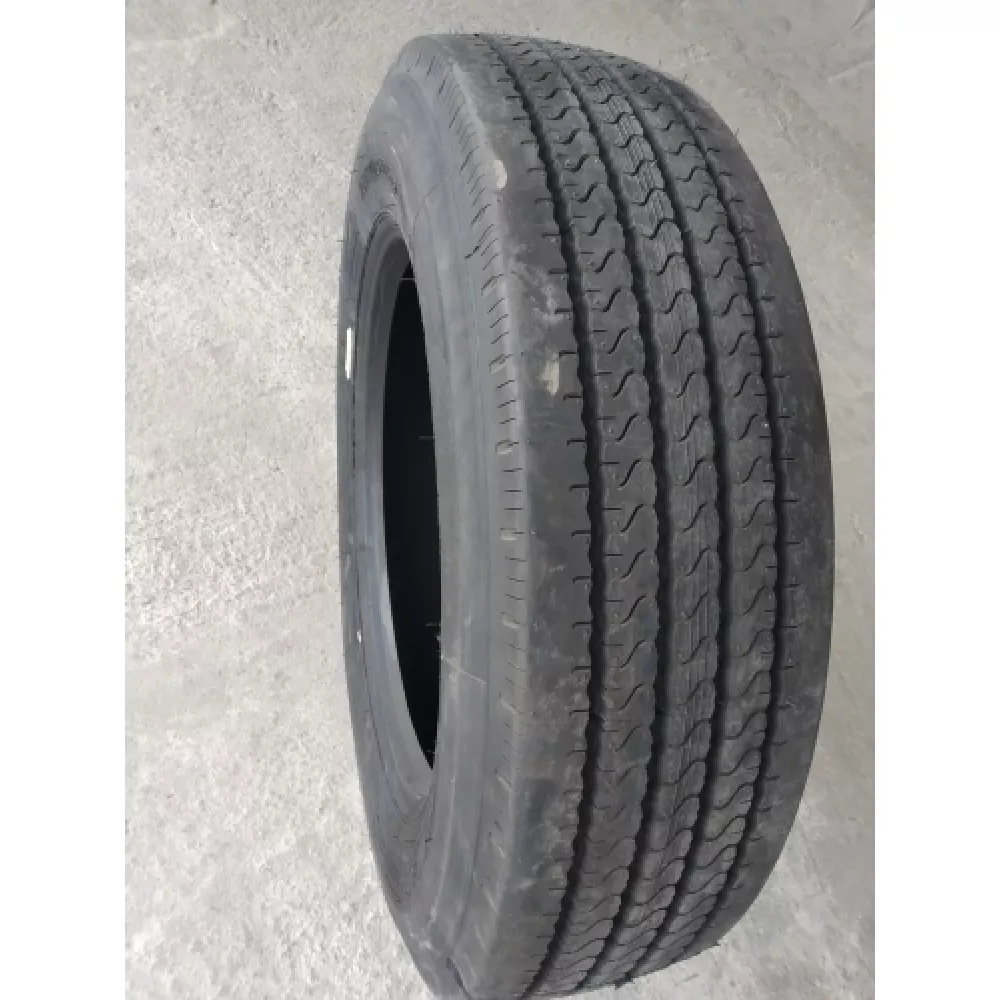 Грузовая шина 255/70 R22,5 Long March LM-120 16PR в Североуральске